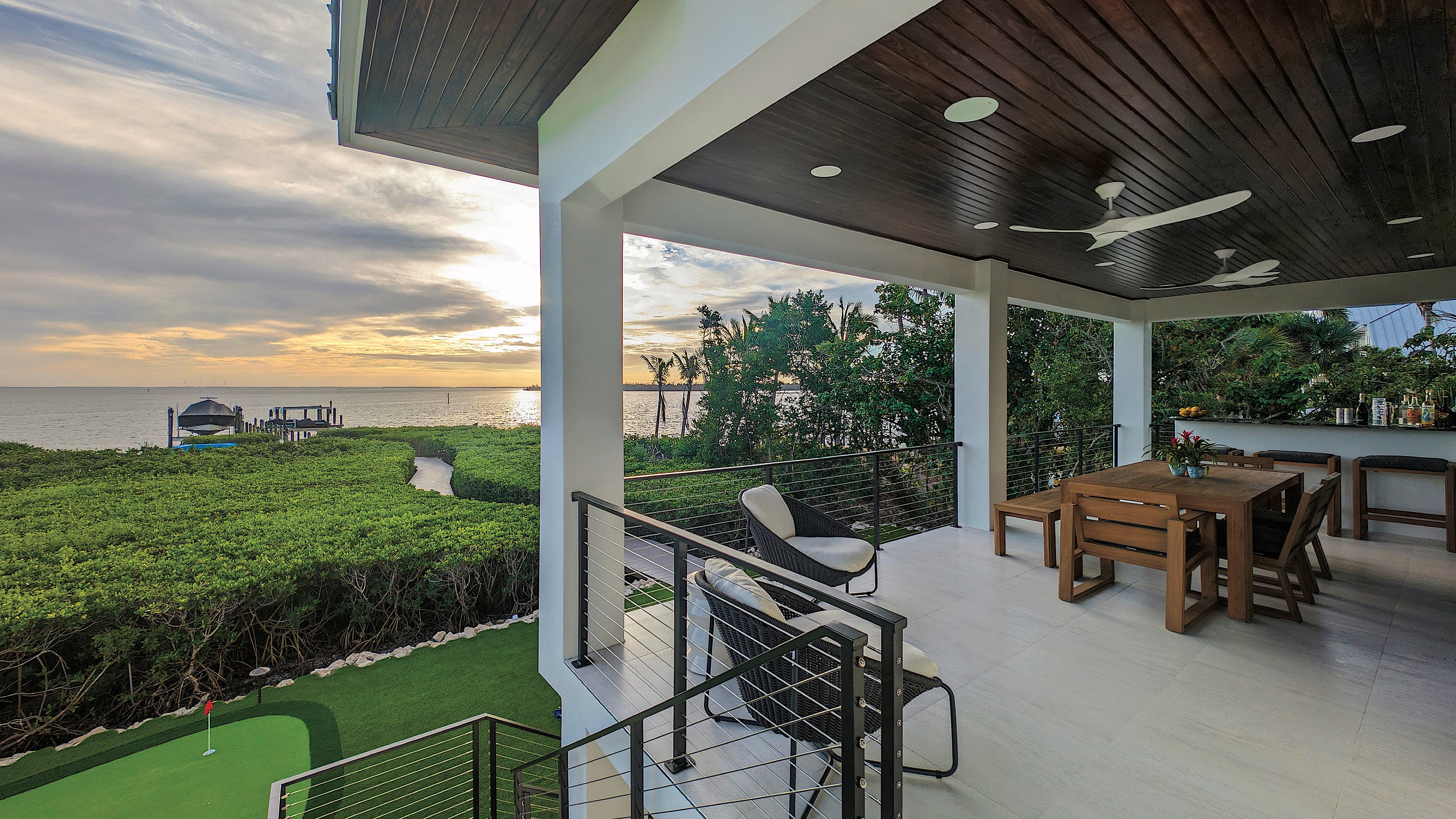 Coastal home by Longfellow Design Build